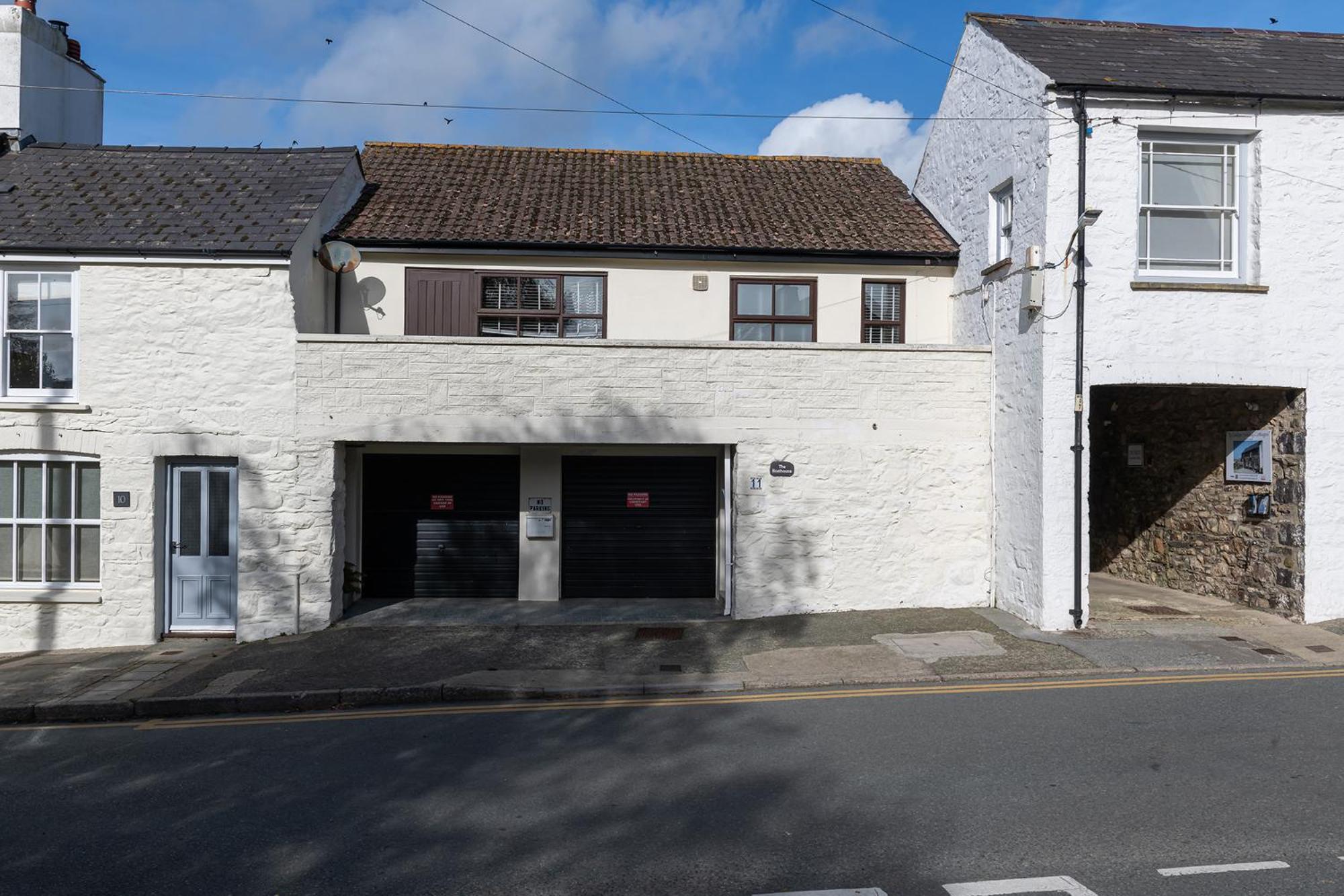 Вилла The Boathouse For Two, St Davids, Garage Parking Экстерьер фото